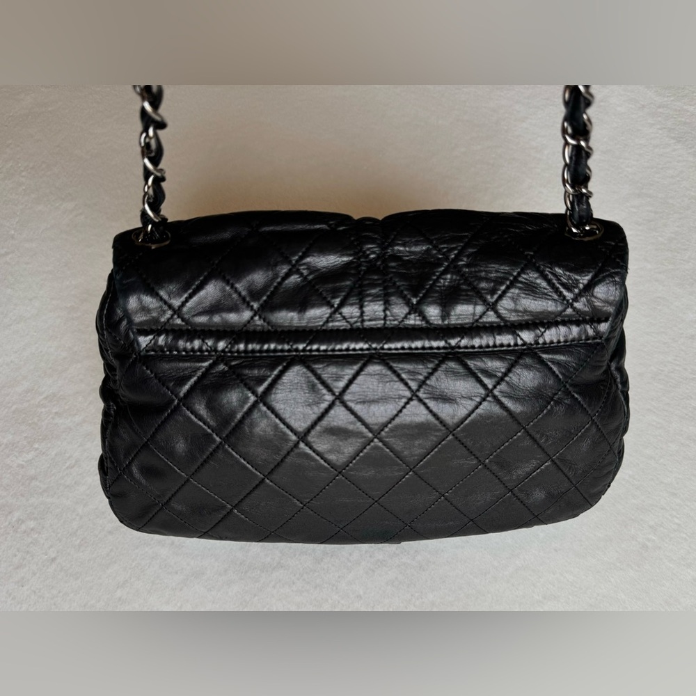 ᴿᵃʳᵉ ✨CHANEL 
Lambskin Quilted Small Sharpei Flap Black - Picture 9 of 16